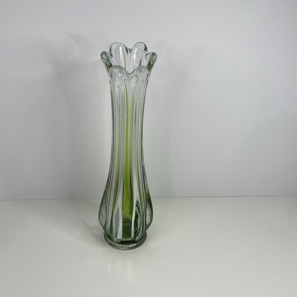 Vintage Green Clear Swung Fluted Pulled Art Glass Vase Round Base 9.5"